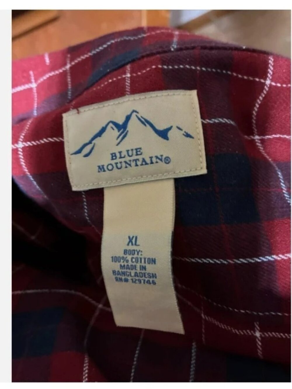 Blue Mountain Women's Long Sleeve Plaid Flannel Shirt Red (NEW)